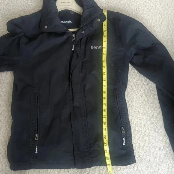 Women's Bench Light Weight Jacket - great condition size Medium - Picture 10 of 10